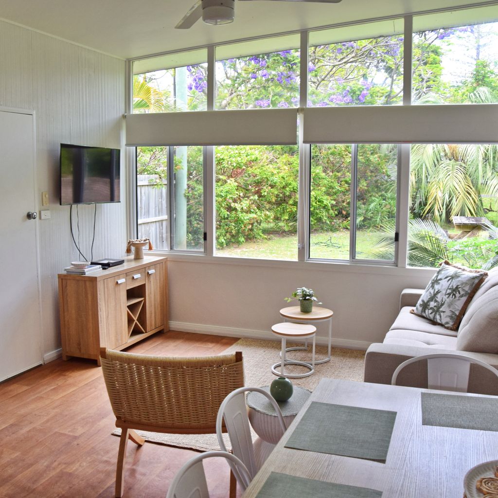 Living and dining area
