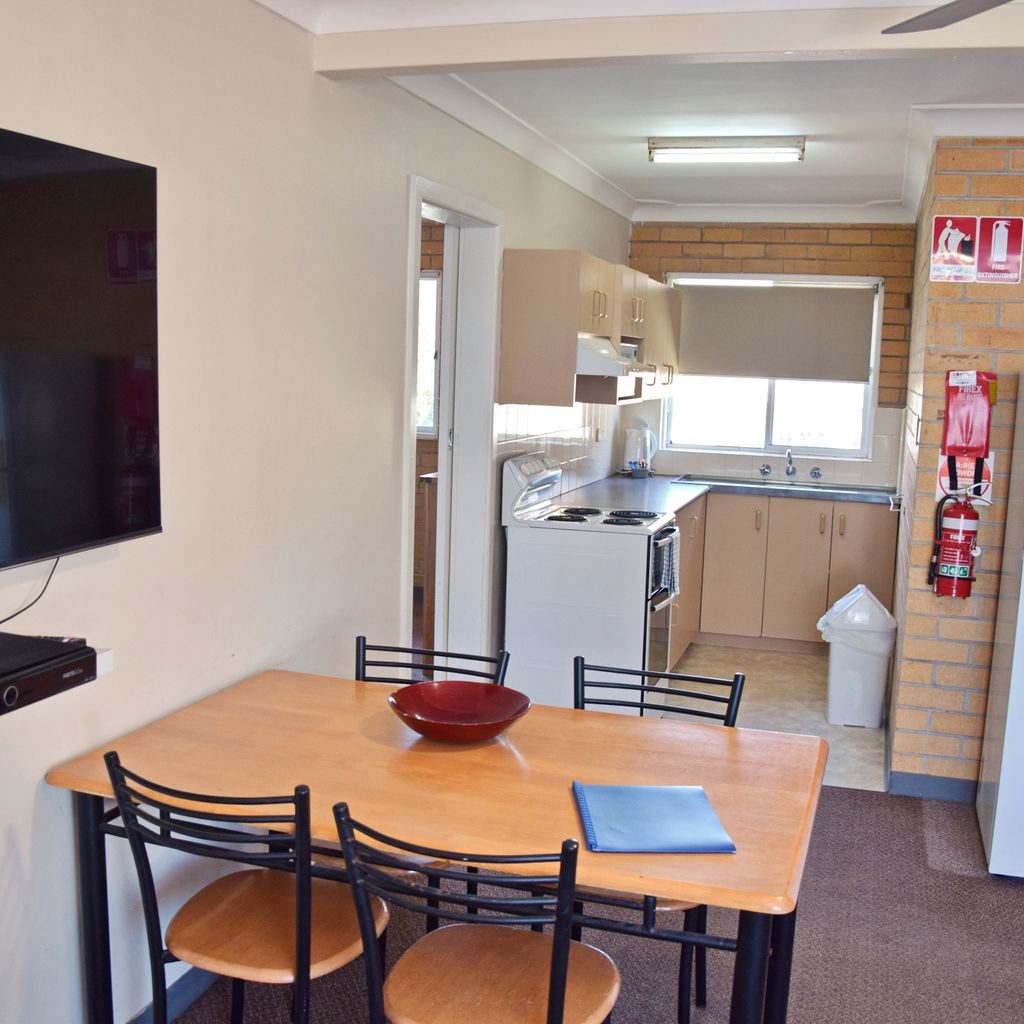 Kitchen and dining area.