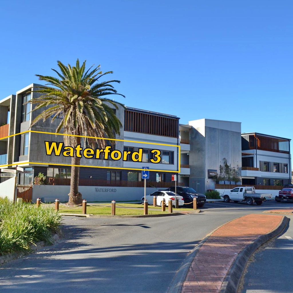 External view showing where apartment 3 is in complex.