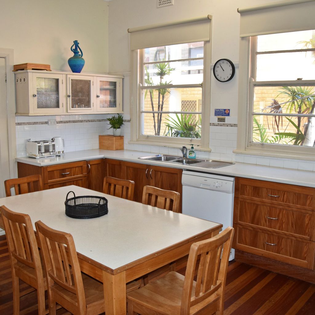 Kitchen and dining area.