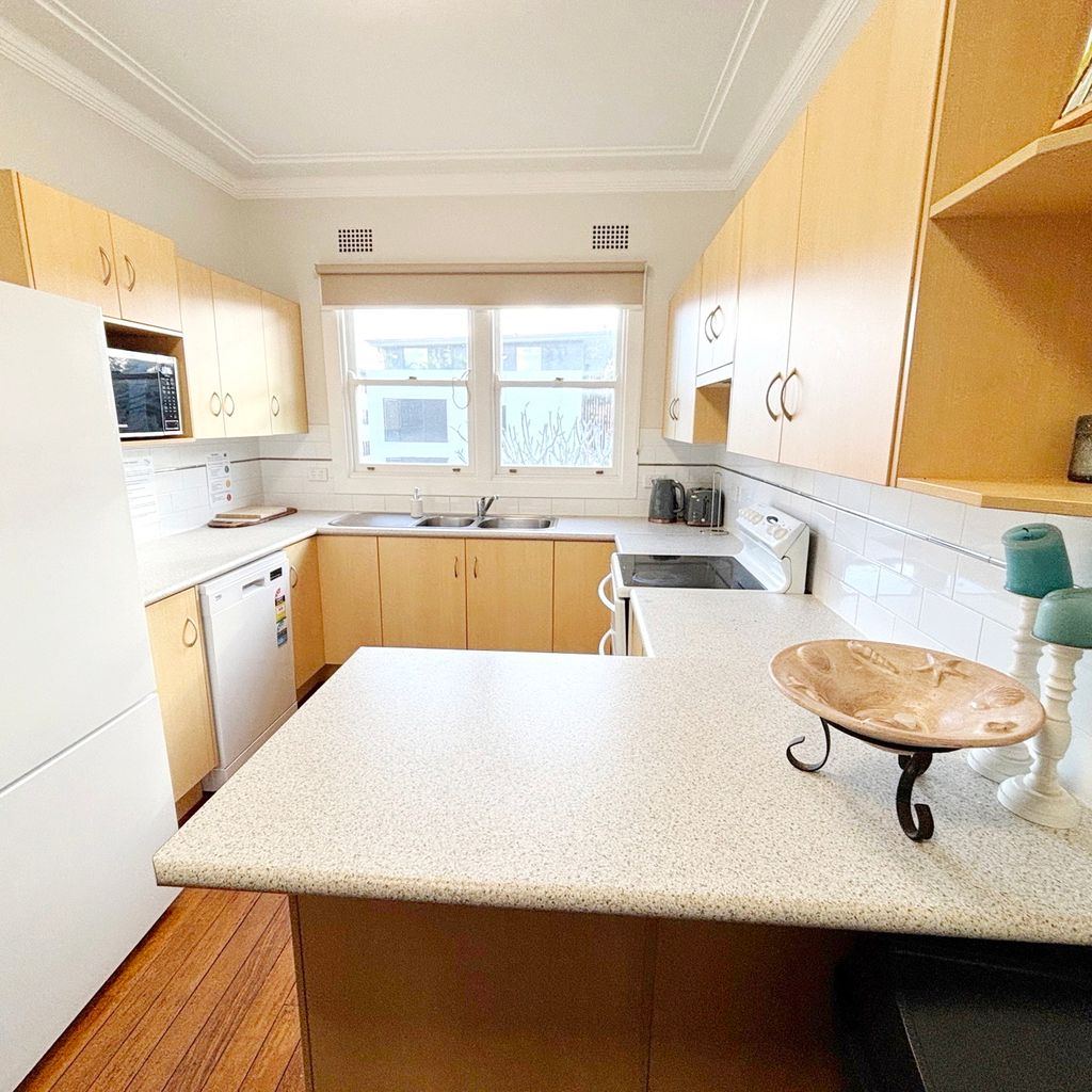 Kitchen. 