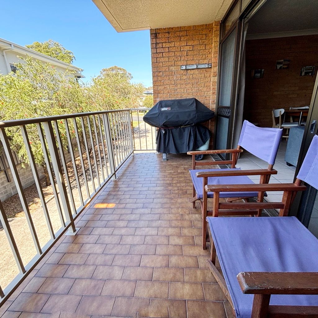 Balcony and BBQ. 