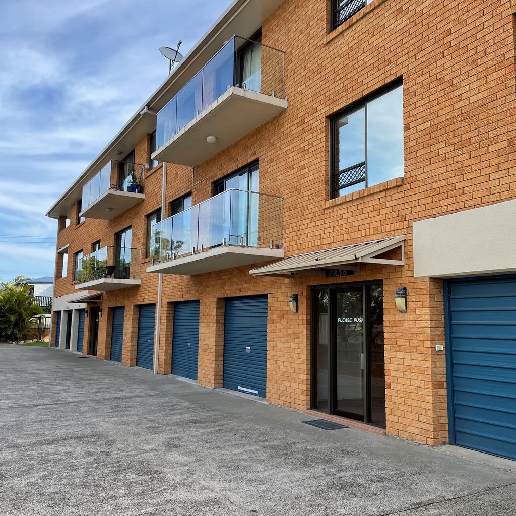 External view of the complex.