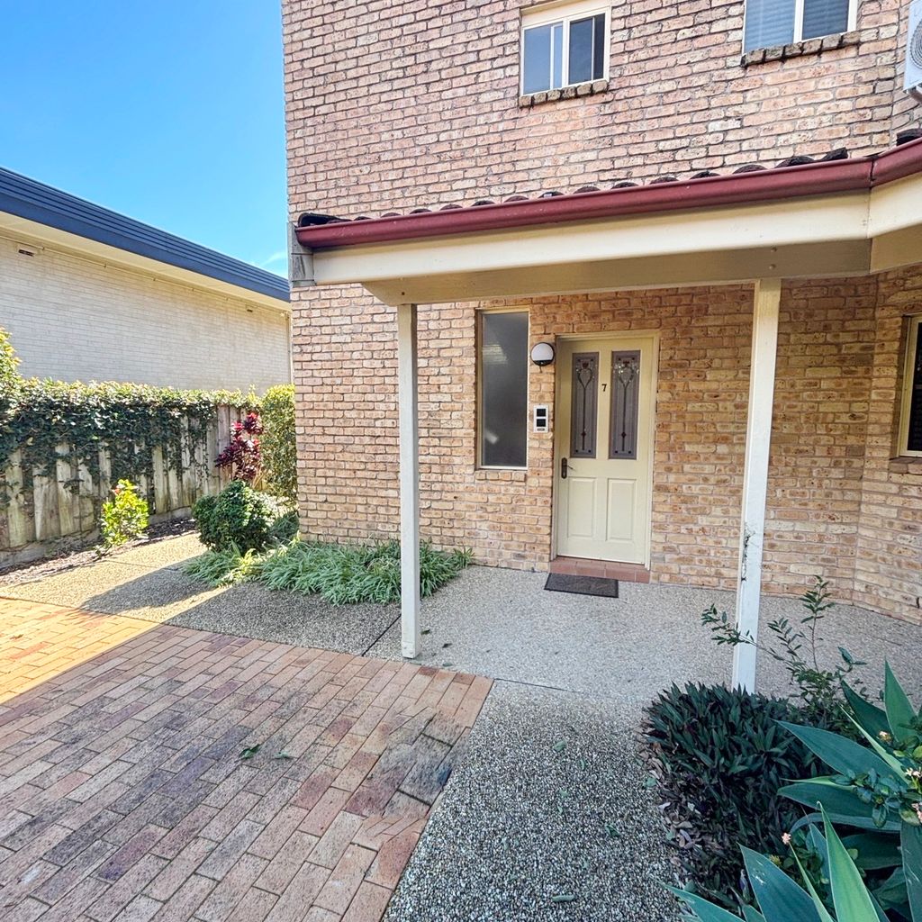 External view of the property. 