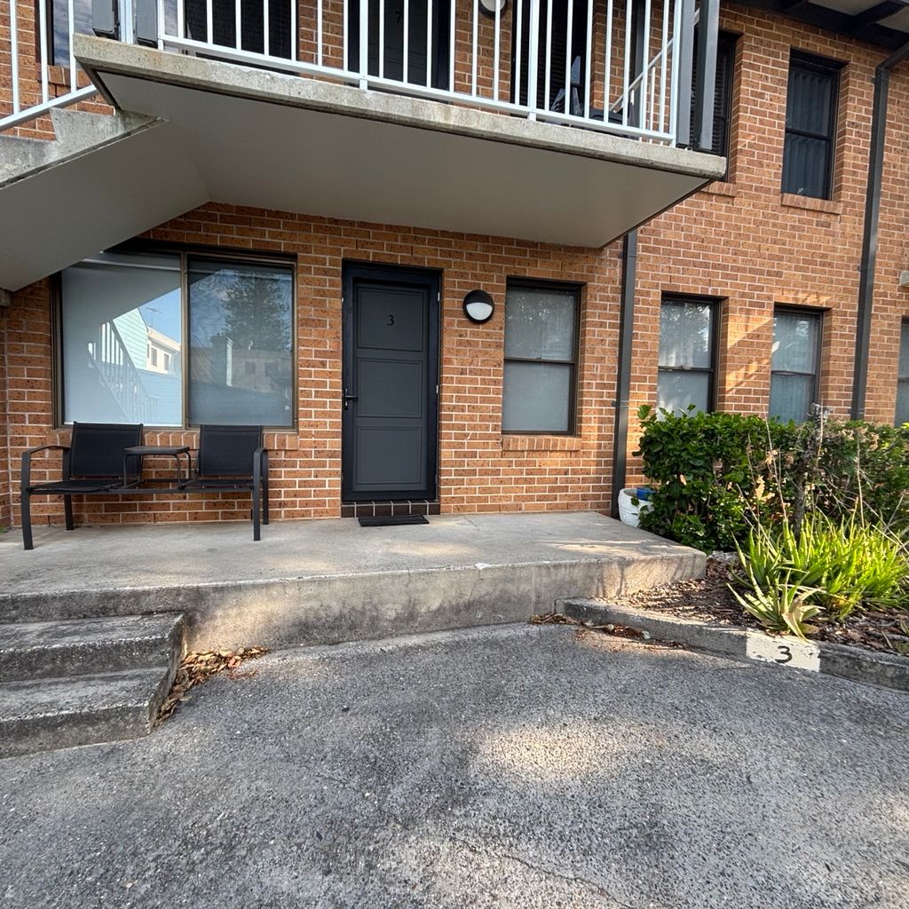 Location of the unit in the complex. 