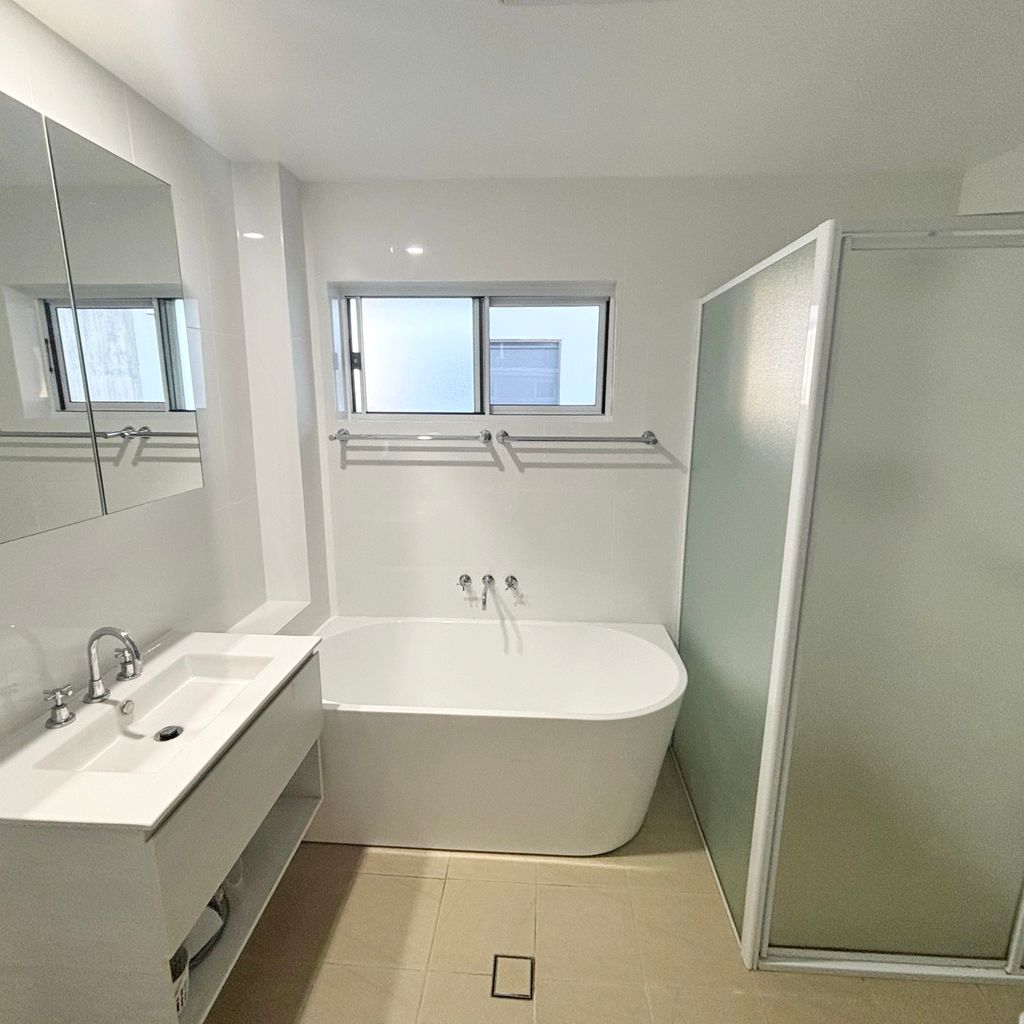 Pacific Court no.3 - South West Rocks