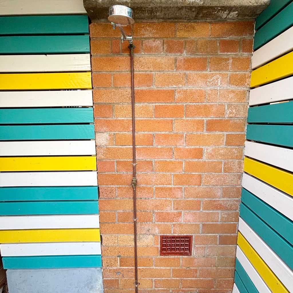 Outdoor shower. 