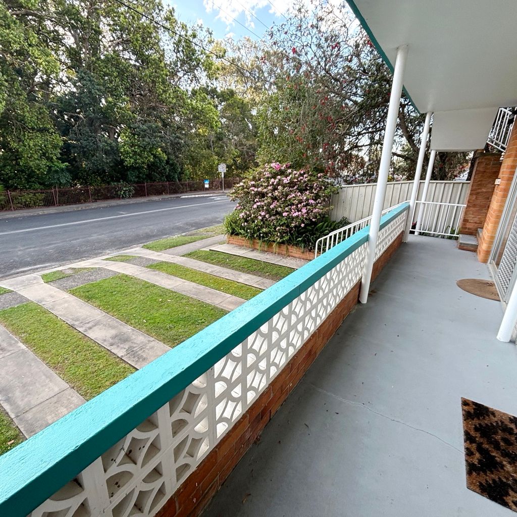 Front balcony. 
