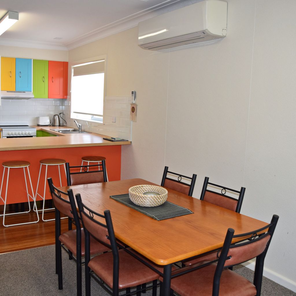 Kitchen and dining area.