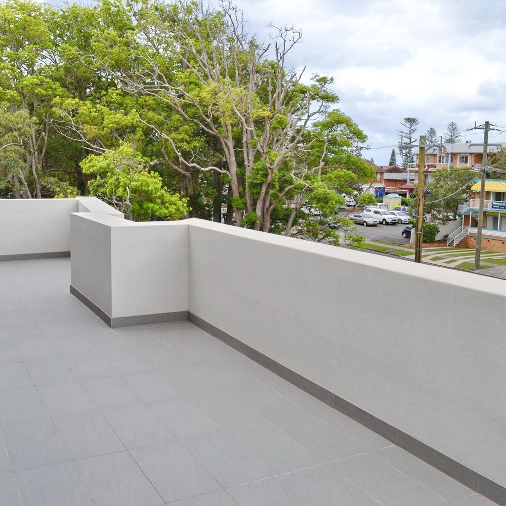 Street view balcony.