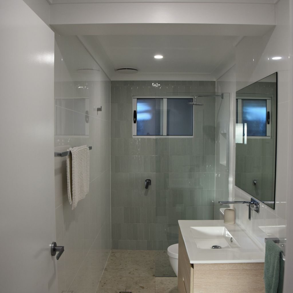 Second bathroom.