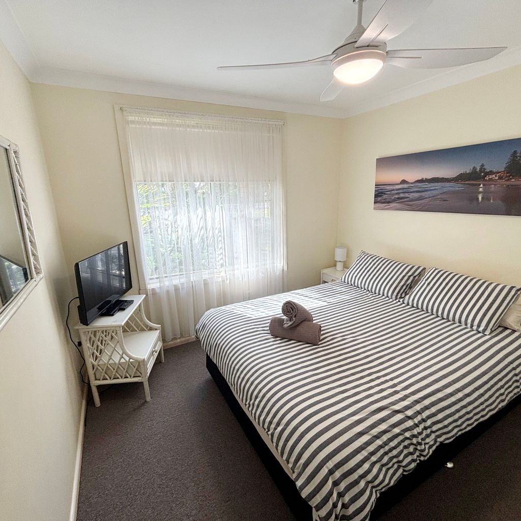 Second bedroom. 