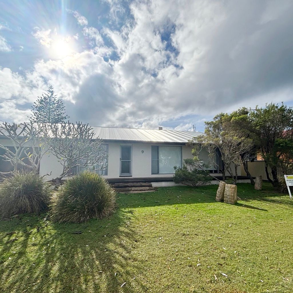 External view of the property. 