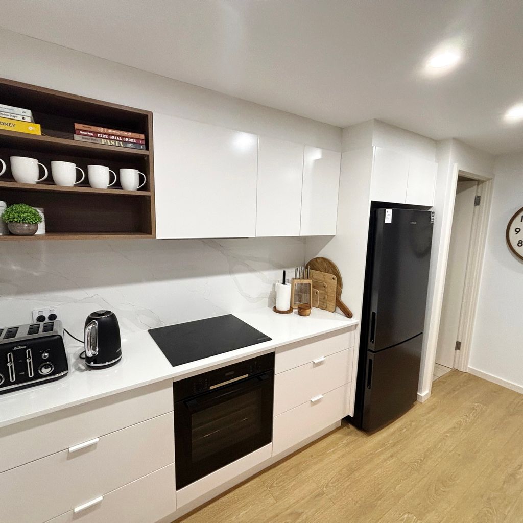 Jubilee Apartment 05