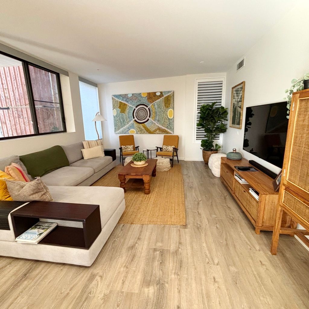 Living area. 