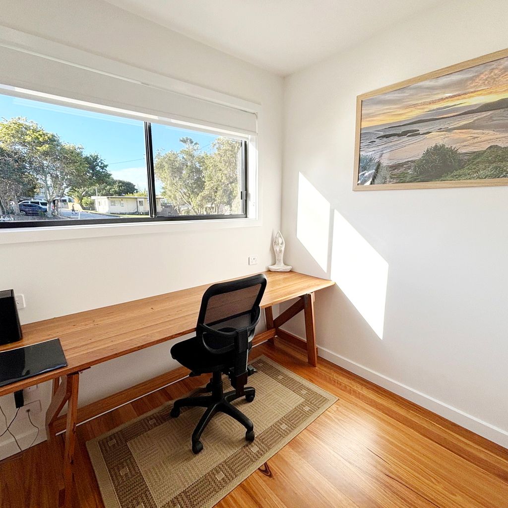 Study/work office. 