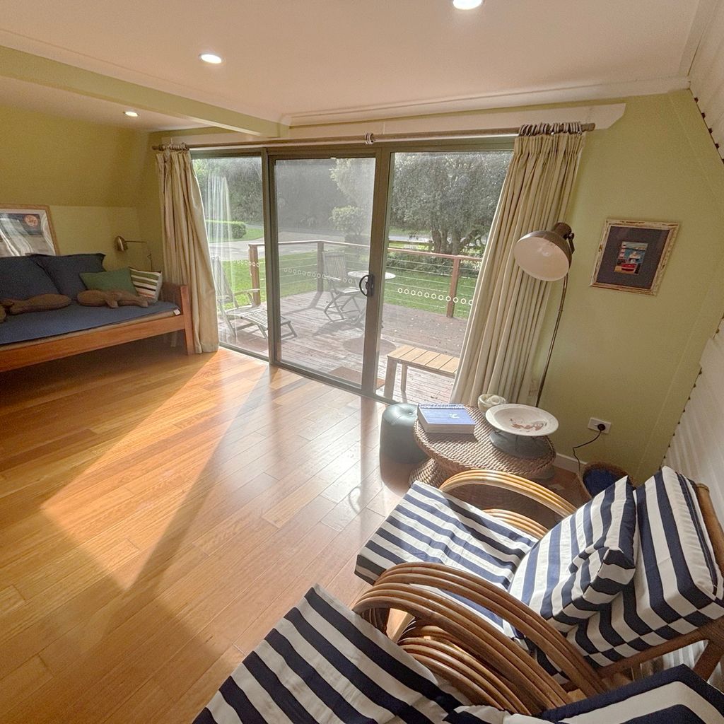Living area. 