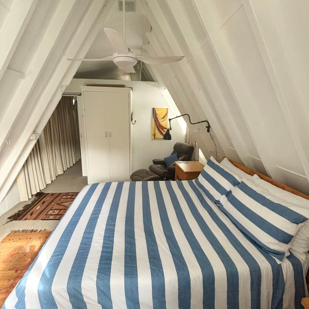 Second bedroom. 
