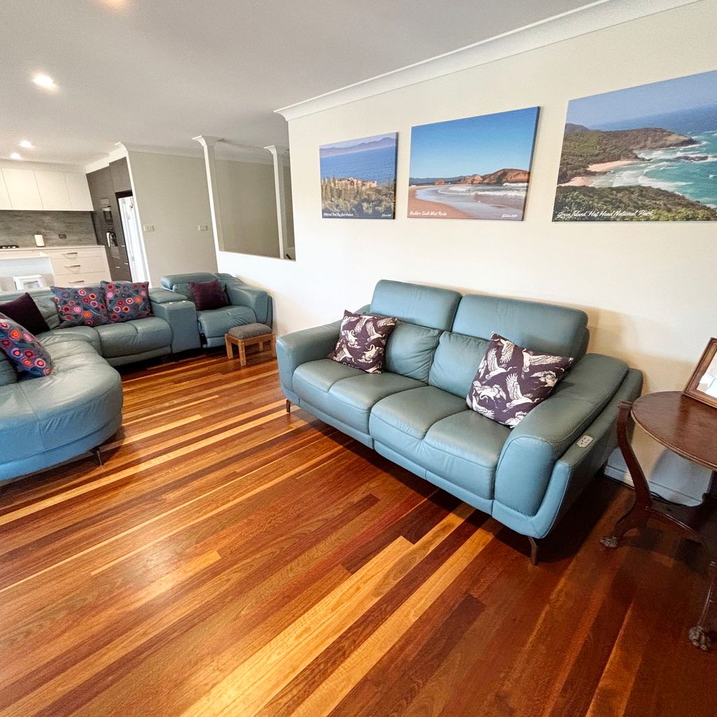 Upstairs living area. 