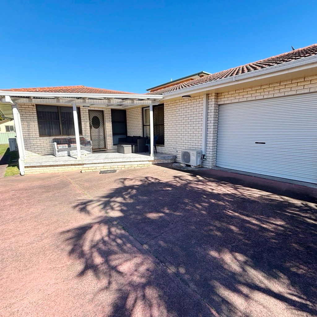 External view of the property. 
