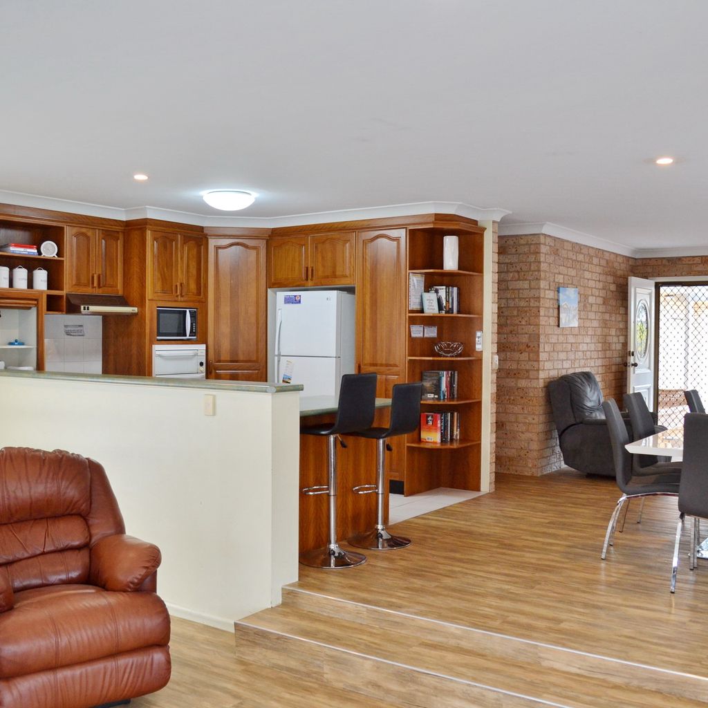 Kitchen and dining area. 