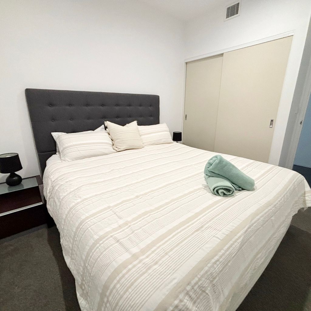 Second bedroom. 