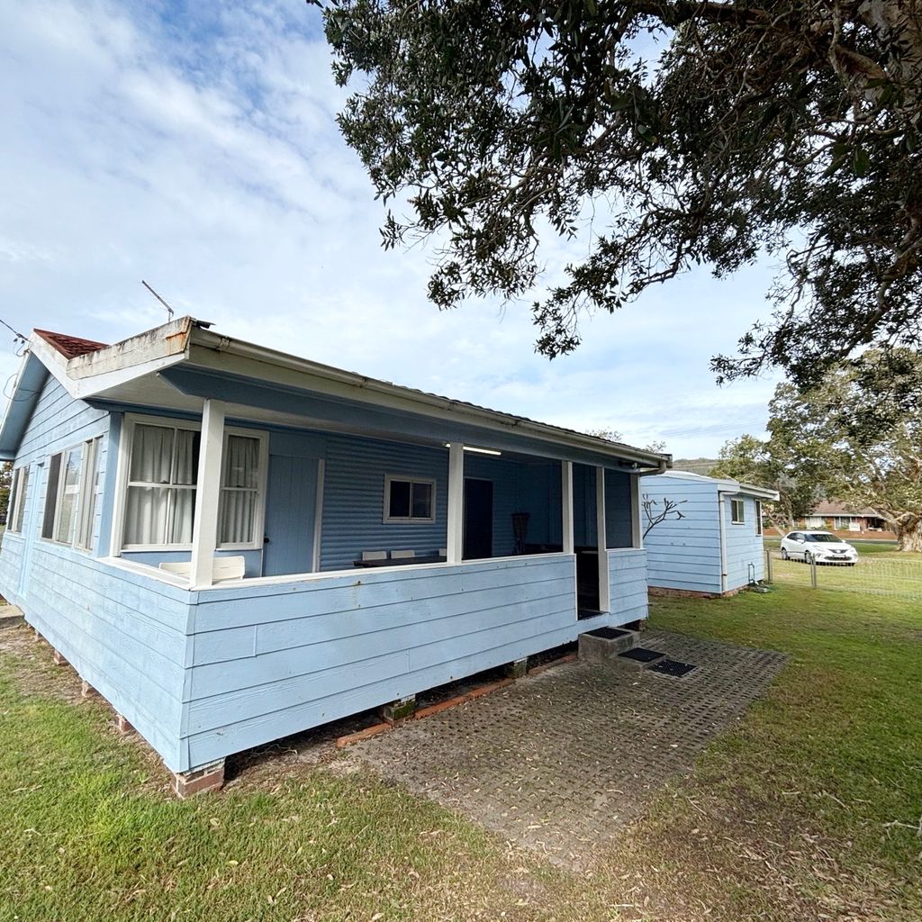 External view of the property. 