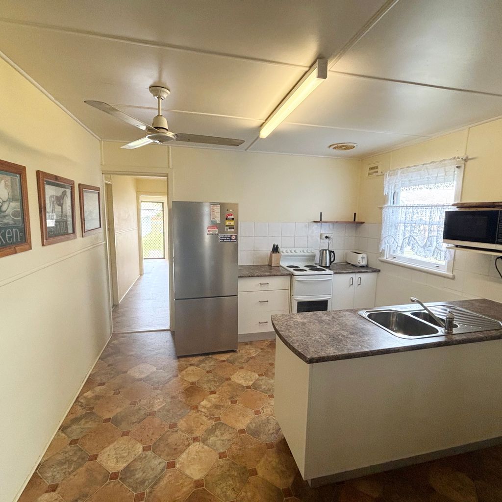 Kitchen. 