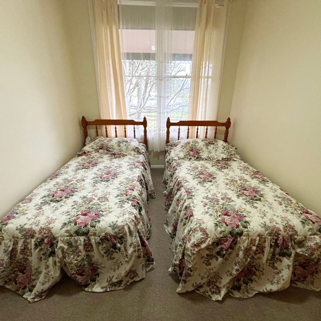 Second bedroom. 