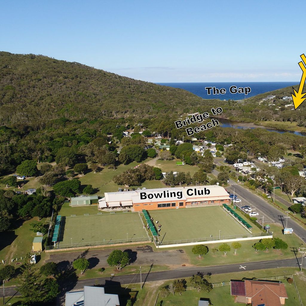 Aerial view of Hat Head.
