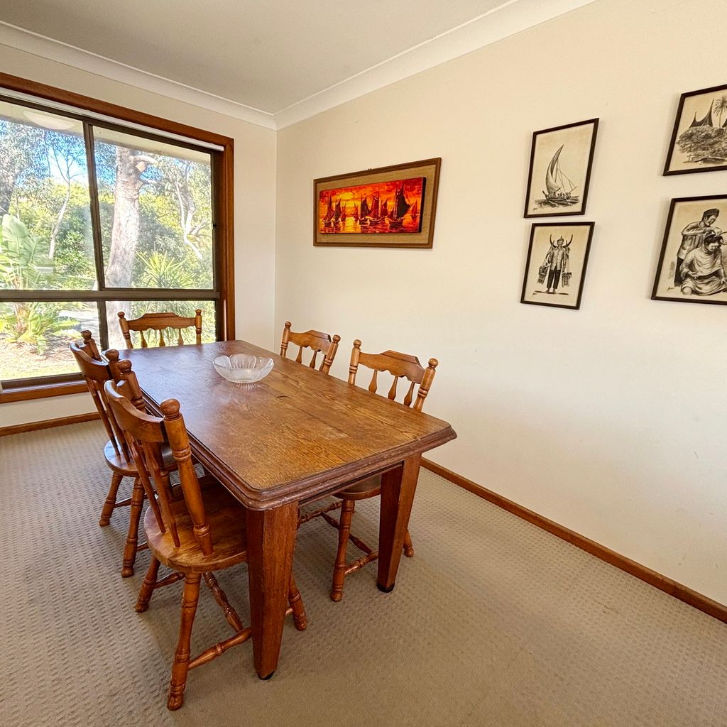 Dining area. 