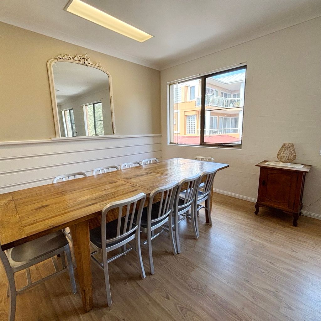Dining area. 