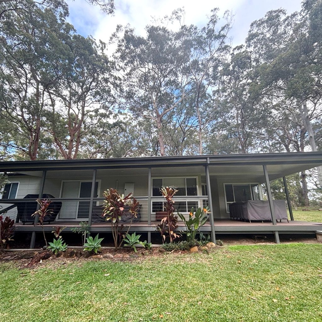 Hugh's Hideaway Arakoon
