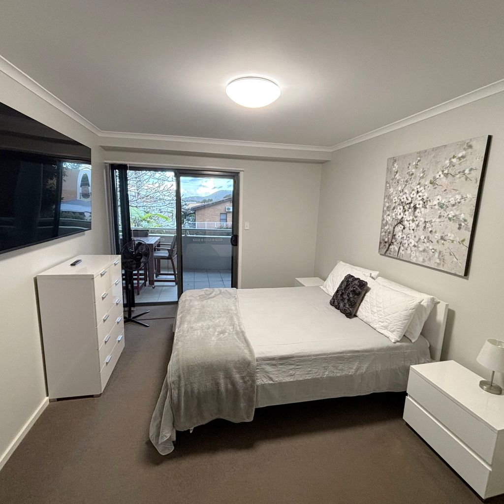 Jubilee Apartment 08