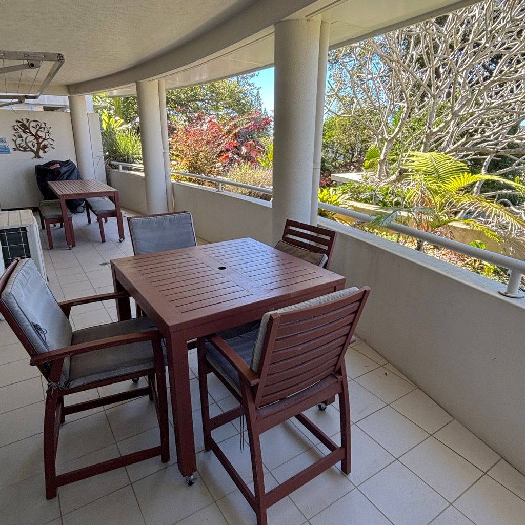 Jubilee Apartment 08