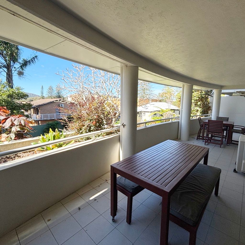 Jubilee Apartment 08
