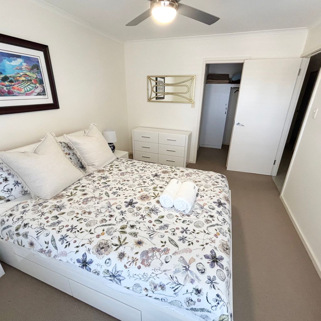 Jubilee Apartment 14