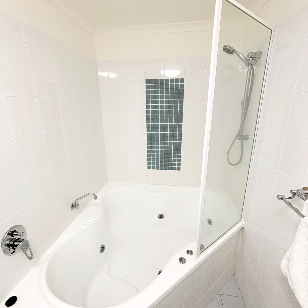 Jubilee Apartment 14