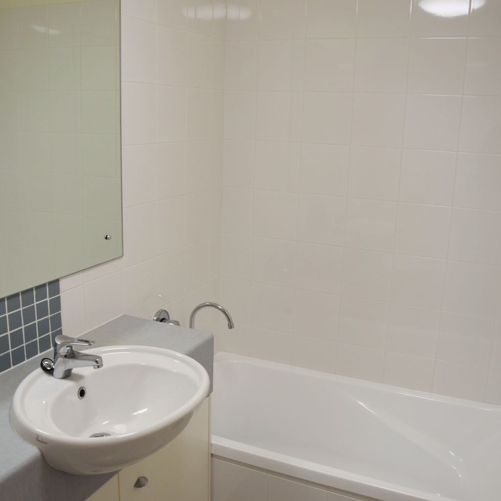 Jubilee Apartment 14