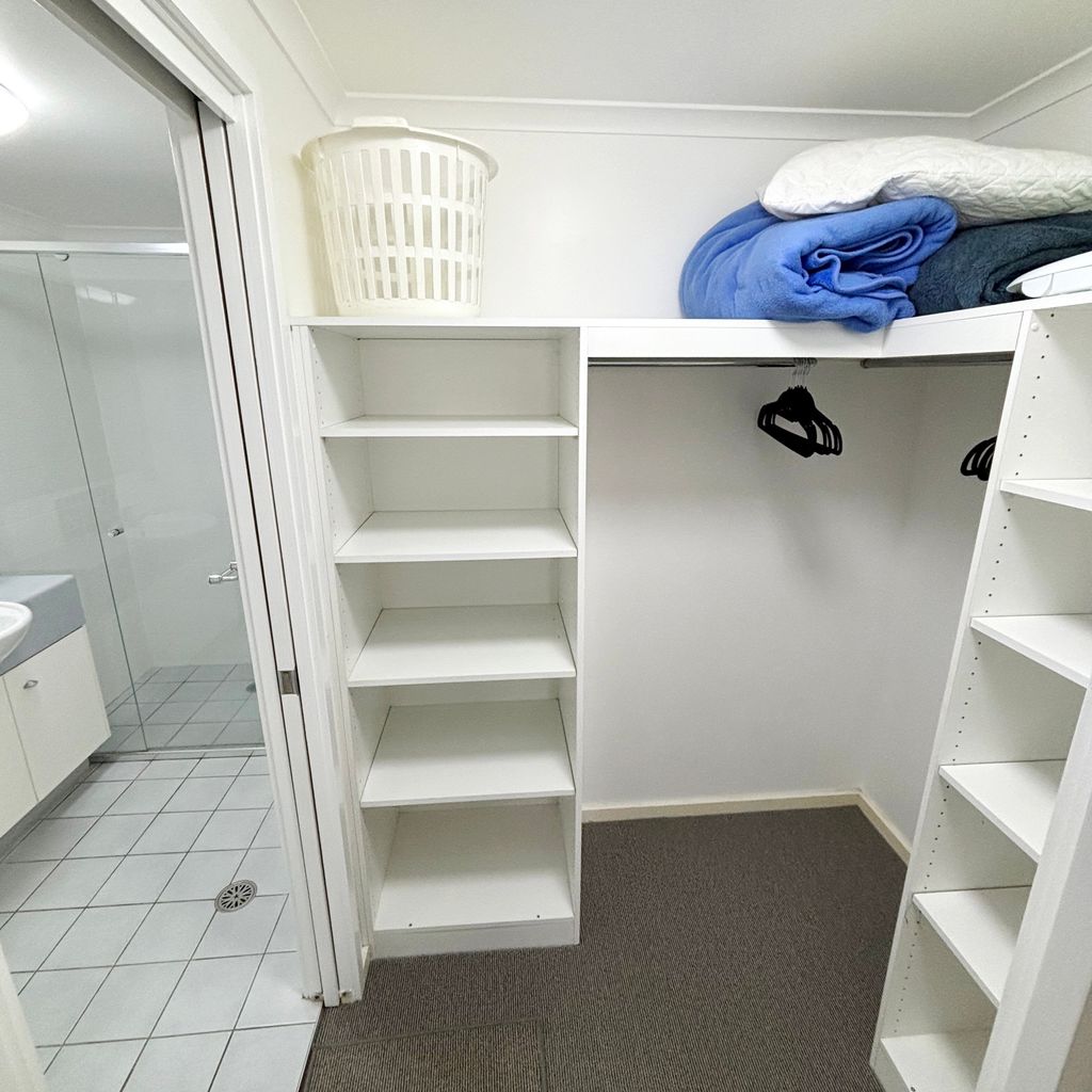 Jubilee Apartment 03