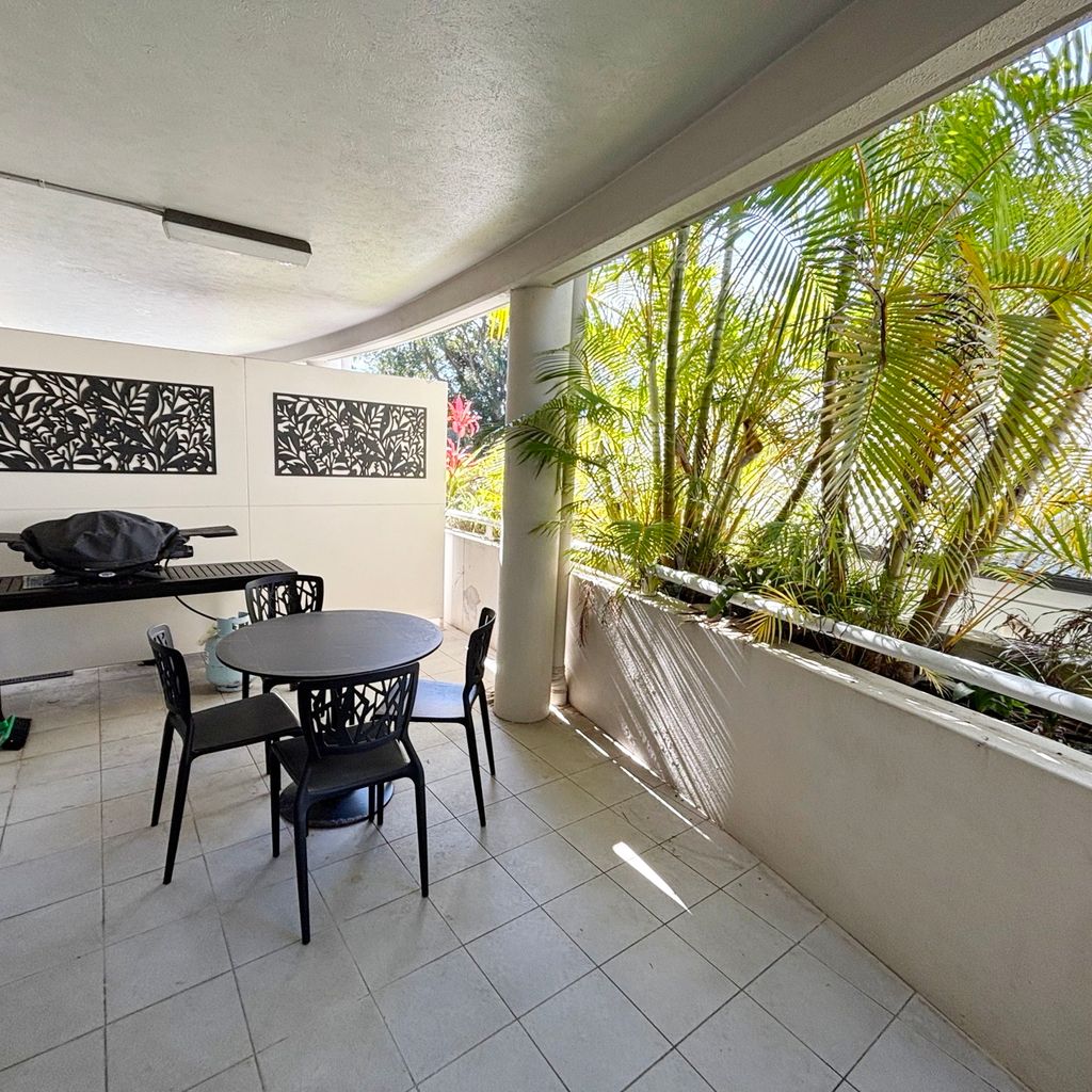 Jubilee Apartment 03