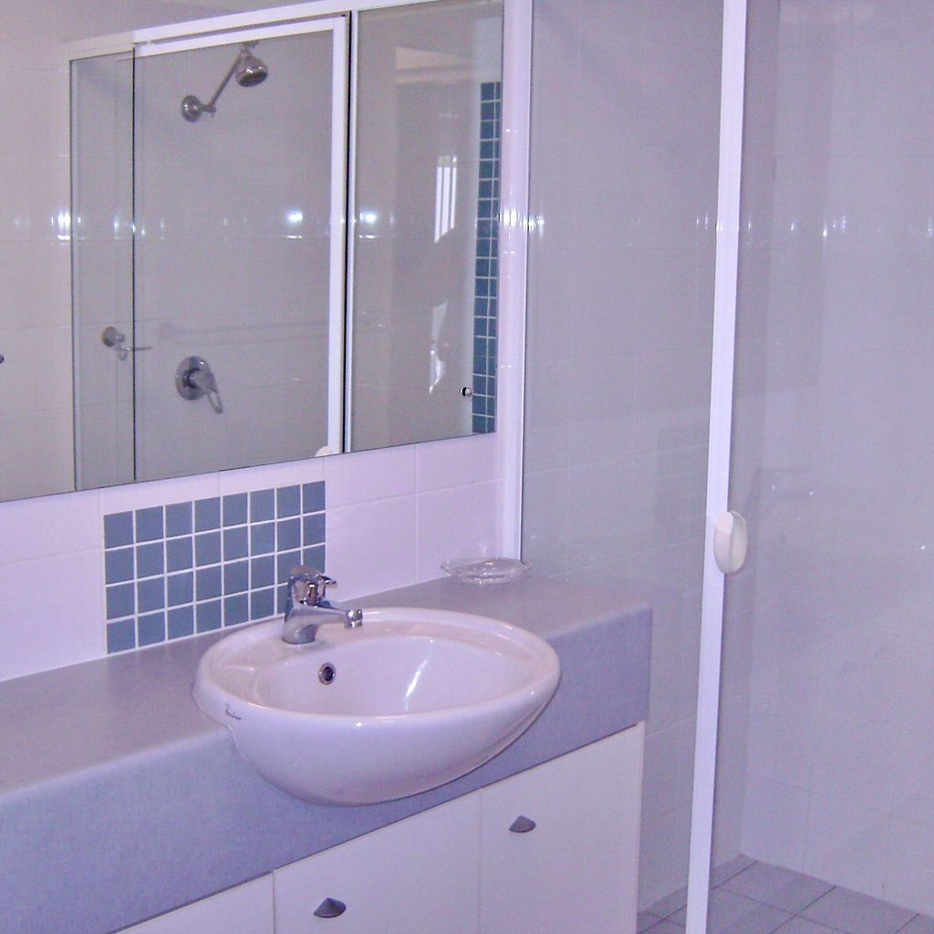 Jubilee Apartment 03