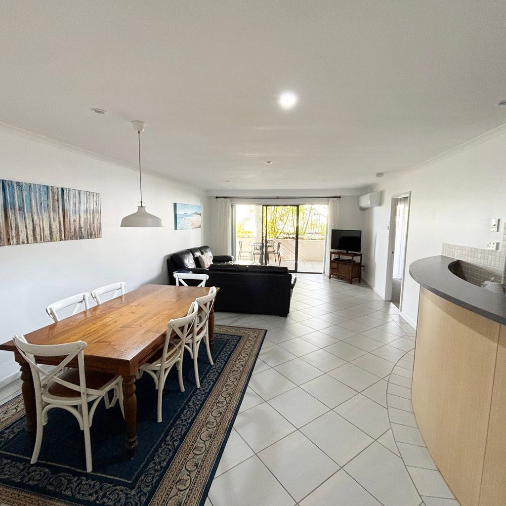 Jubilee Apartment 03