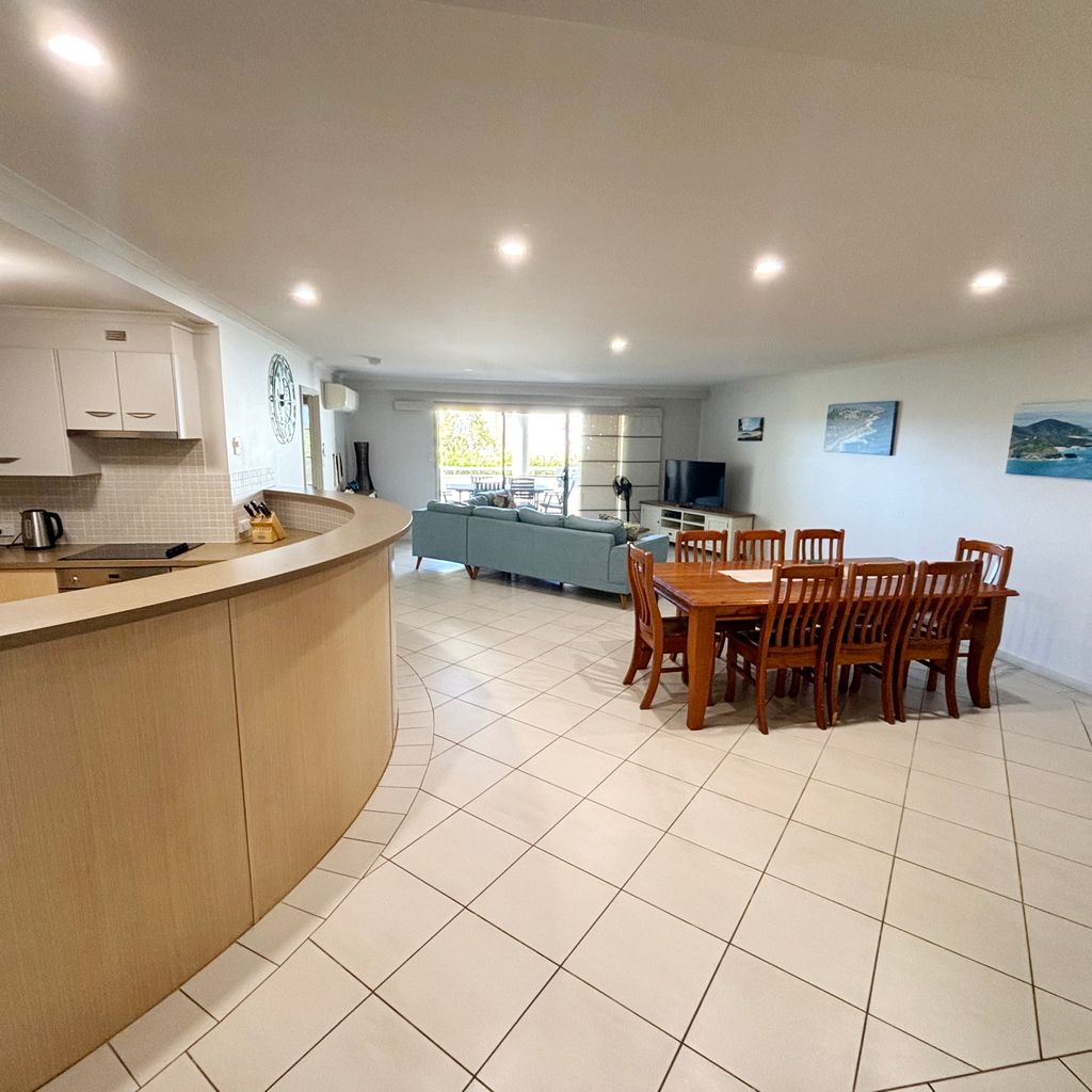 Jubilee Apartment 04