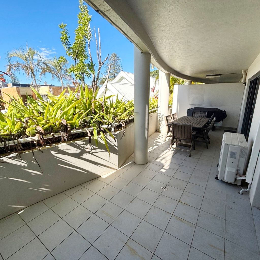 Jubilee Apartment 04