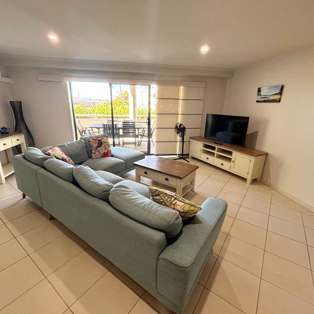 Jubilee Apartment 04