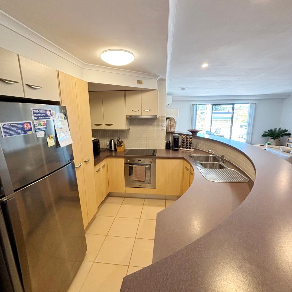 Jubilee Apartment 06