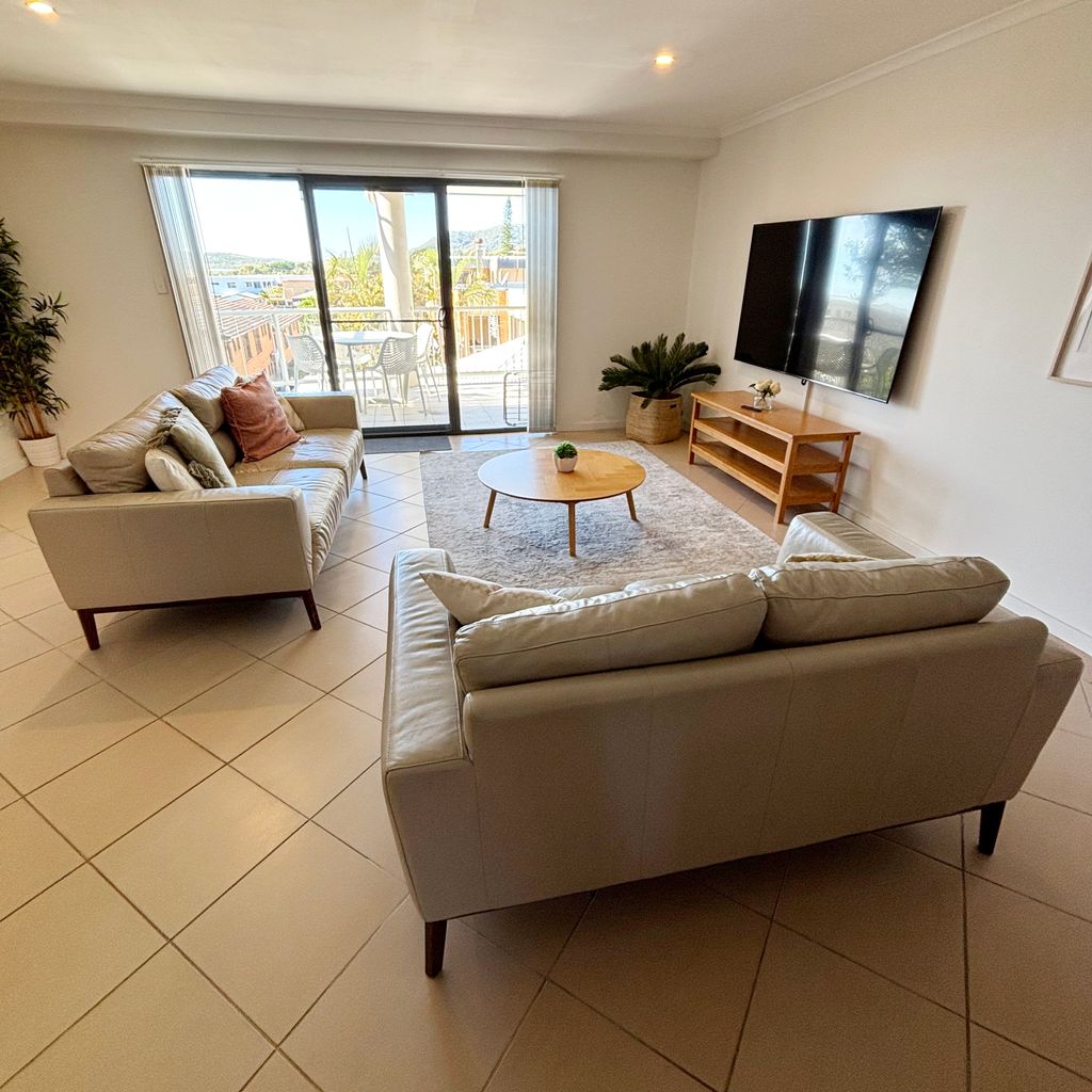 Jubilee Apartment 06