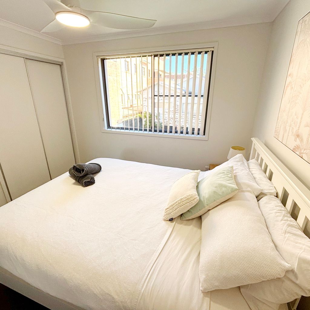 Jubilee Apartment 06