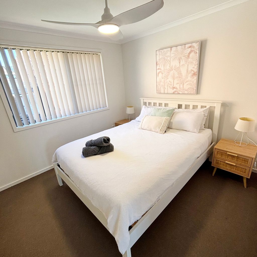 Jubilee Apartment 06